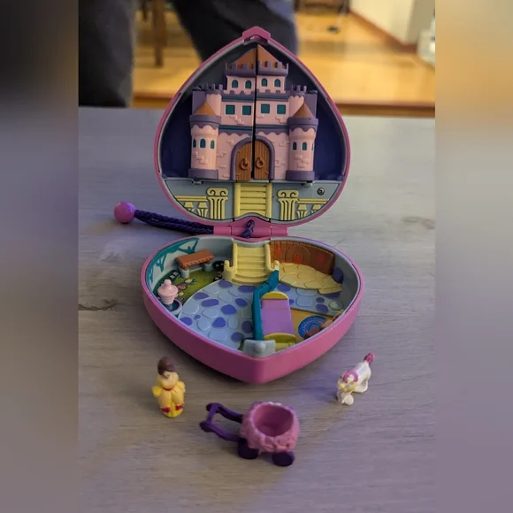 My Little Fairy Tales Cinderella Fold Up Playset - Polly Pocket 1994. - Picture 2 of 8
